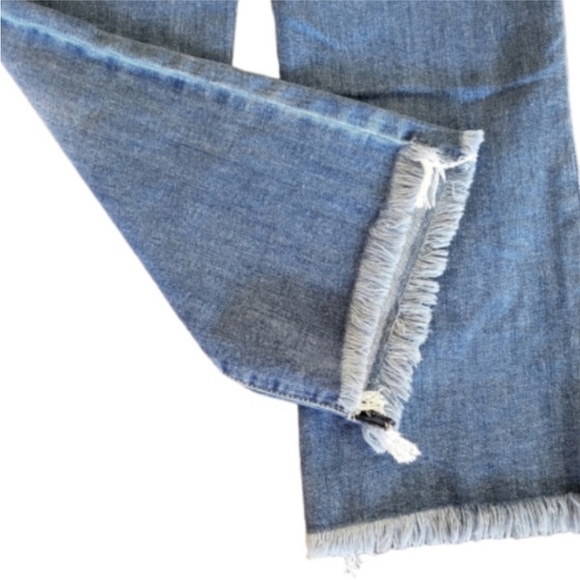 NWT Risen High Rise Distressed Denim Jeans Size 5/27 - Picture 6 of 9